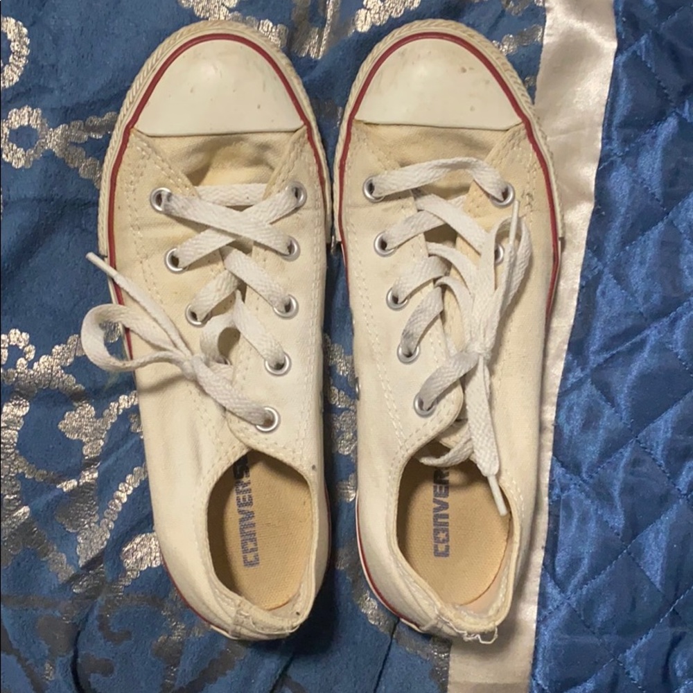 Low top converse